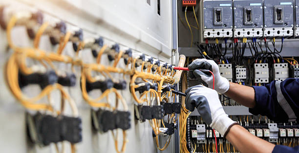 Professional Electrician technician working in Clermont, GA